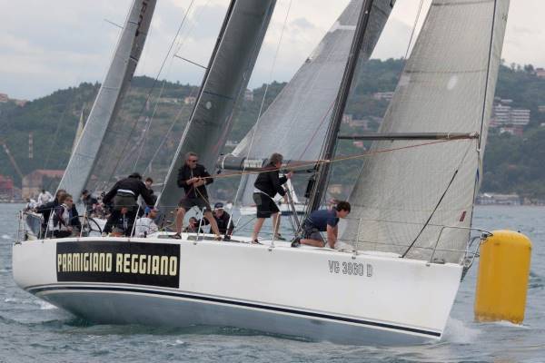 Stella prima alla boa di bolina nel Trofeo Roberto Allodi 2015