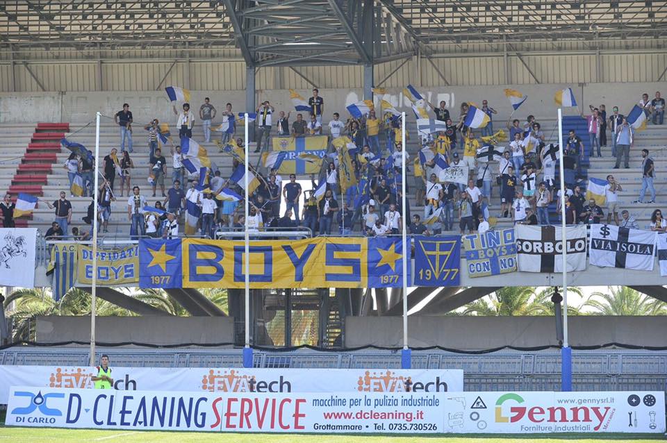 boys tifosi a sambenedetto del tronto