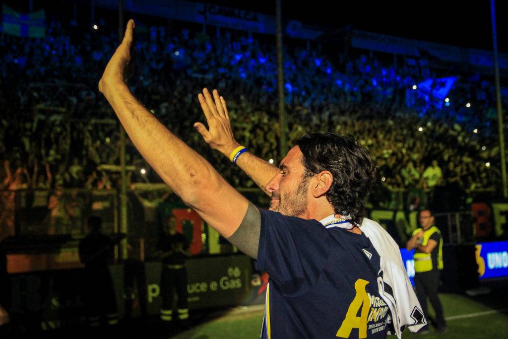 festa tardini lucarelli curva