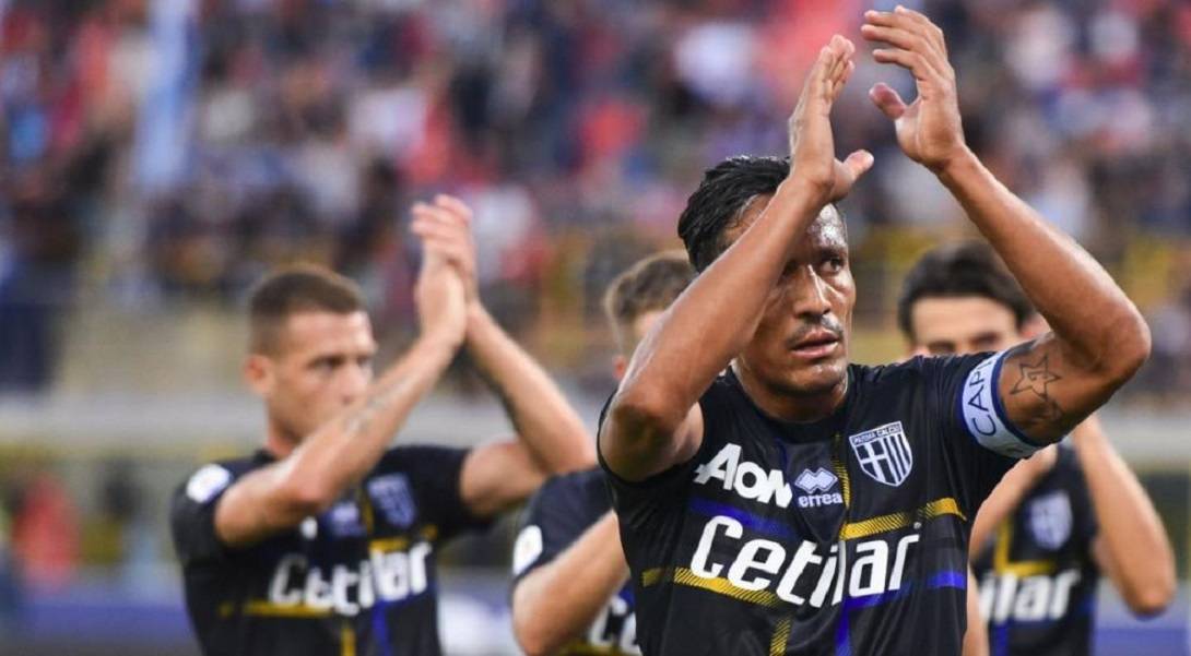 bruno alves giocatori parma calcio saluto delusione