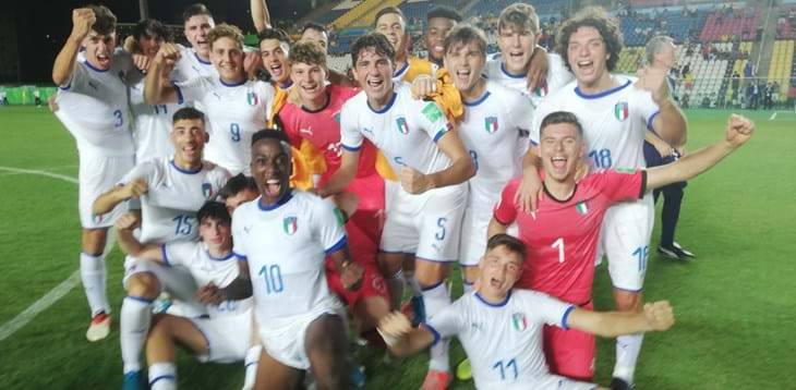 italia under 19 dopo aver superato gli ottavi di finale al mondiale under 17 07 11 2019