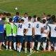 i giocatori del Borgo San Donnino riuniti in cerchio dopo la sconfitta in Coppa italia di serie D contro la Bagnolese