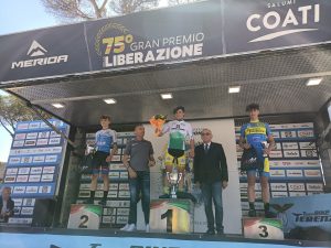 podio 75° GP Liberazione Allievi Franco Cazzaro SC Torrile al primo posto