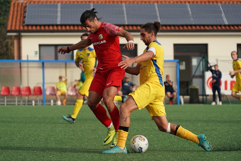 Il capitano del Salsomaggiore Lorenzo Morigoni vs Lentigione 10a giornata Serie D 2022 2023