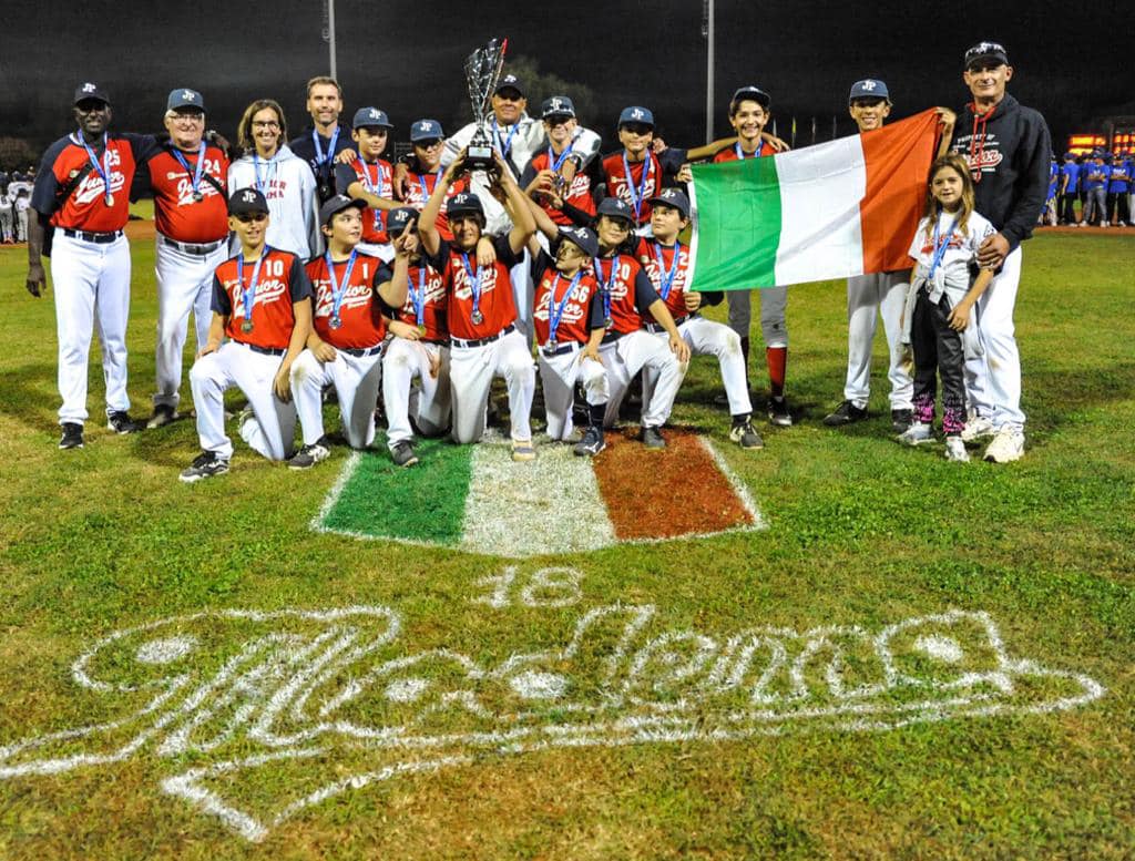 La squadra U12 dello Junior Parma Baseball campione dItalia PhotoBass