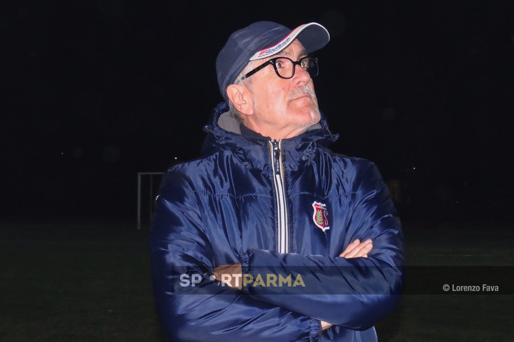 Mister Massimo Bizzi in Soragna Sorbolo Biancazzurra quarti di finale Coppa Emilia Prima Categoria 22 febbraio 2023