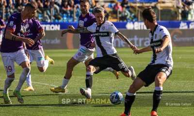 Parma Sudtirol 0 0 Serie B 2022 2023 Dennis Man affronta Giovanni Zaro