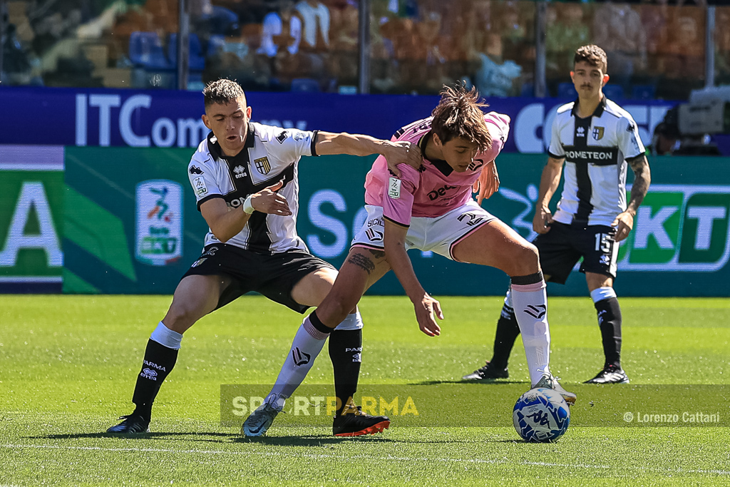 Estevez e Soleri in Parma Palermo 2 1 31a giornata Serie B 2022 2023