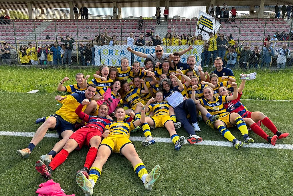 Il Parma festeggia la salvezza nel campionato Primavera 1 femminile