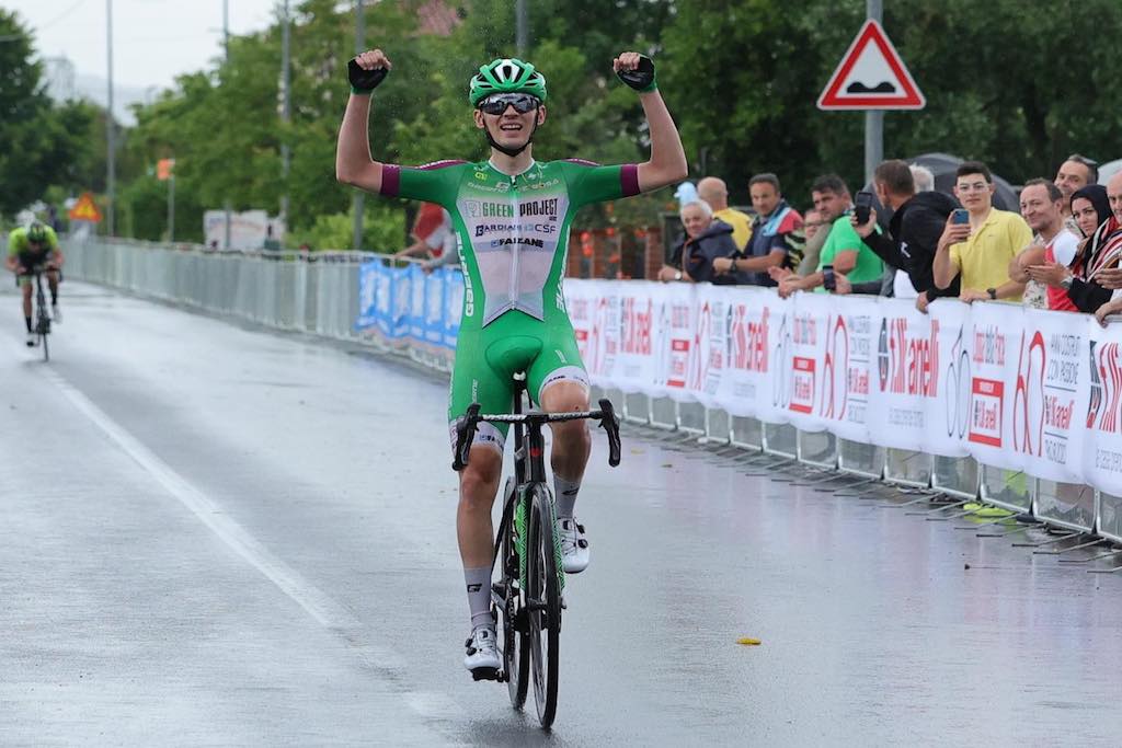 Matteo Scalco Bardiani Csf Green Team vince la Coppa della Pace