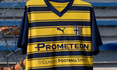 la maglia gialloblu del Parma 2023 2024 griffata Puma