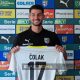 conferenza stampa di presentazione del nuovo attaccante del Parma Antonio Mirko Colak 9 agosto 2023 Colak svela la maglia numero 17