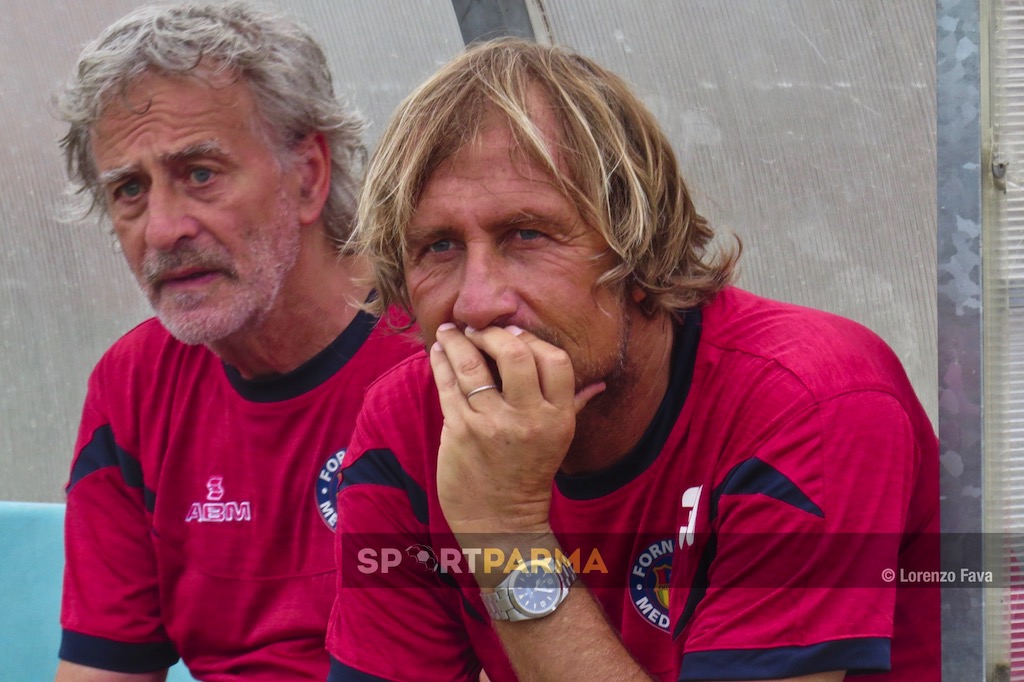 Salsomaggiore, toto allenatore: incontro con Piscina. Bianchi il ds? 1 mister Alessandro Piscina con il vice Claudio Grasta in panchina in Il Cervo Futura Fornovo Medesano 2 2 1° turno Coppa Italia Promozione memorial Minetti 2023 2024