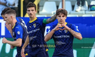 esultanza Bernabe dopo il gol in Parma Ternana