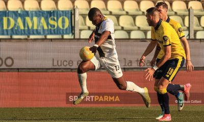 Modena Parma 22a giornata Serie B 2023 2024 Ange Yoan Bonny in azione