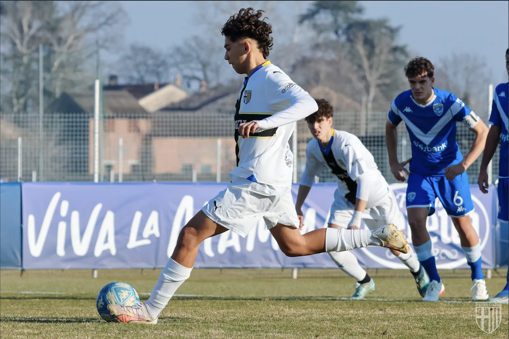 Anas Haj Mohamed in gol su rigore in Parma Brescia 2 0 campionato Primavera 2 2023 2024.48