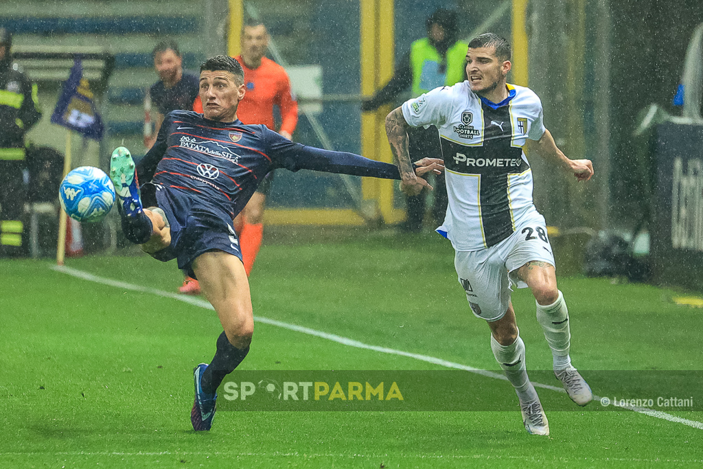 Parma Cosenza 1 1 27a giornata Serie B 2023 2024 Michele Camporese e Valentin Mihaila