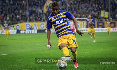 Yves Baraye con la maglia gialloblu nella stagione di Serie B 2017 2018