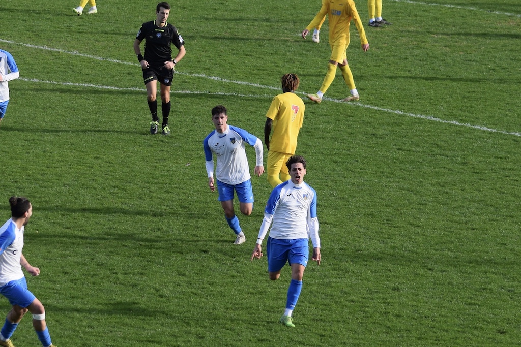 Alessandro Lattuca esulta dopo il gol in Salsomaggiore Montecchio 4 1 27a giornata Eccellenza 202 2024