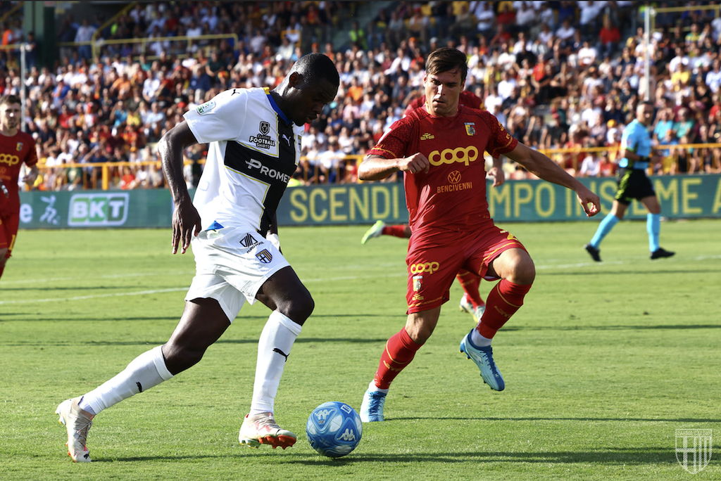 Ange Yoan Bonny in Catanzaro Parma 0 5 5a giornata Serie B 2023 2024