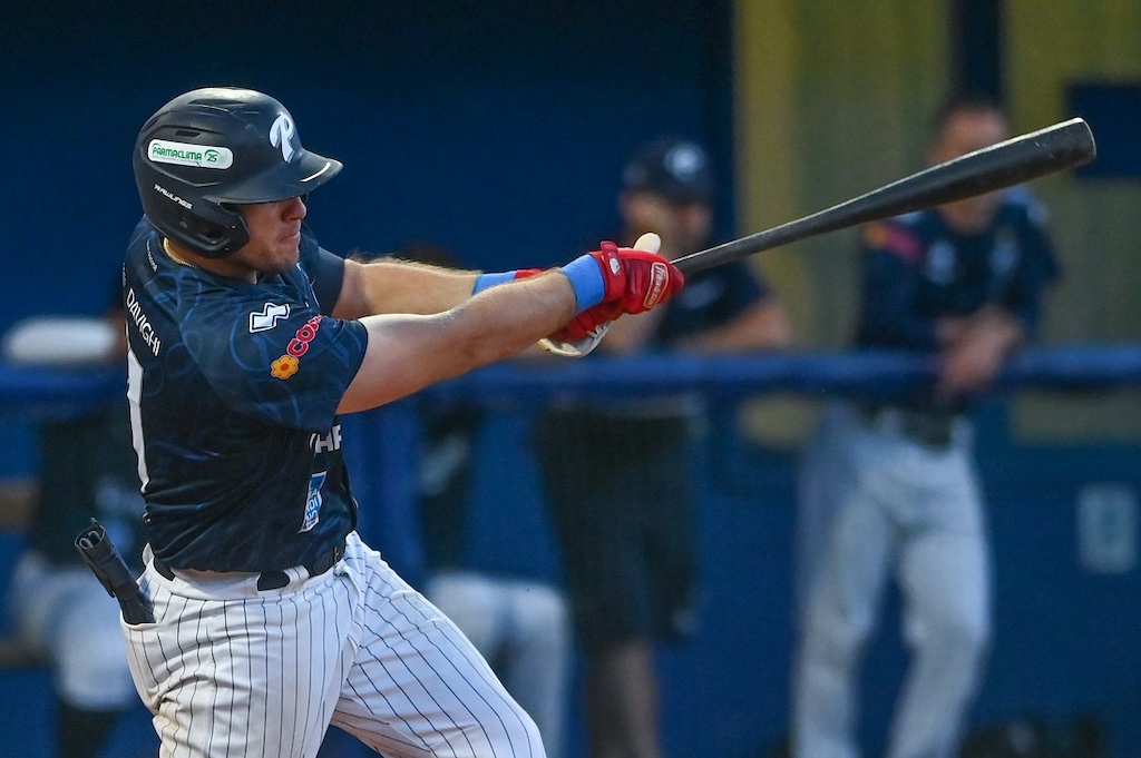 MANUEL ASCANIO PARMA CLIMA VS MACERATA SERIE A BASEBALL