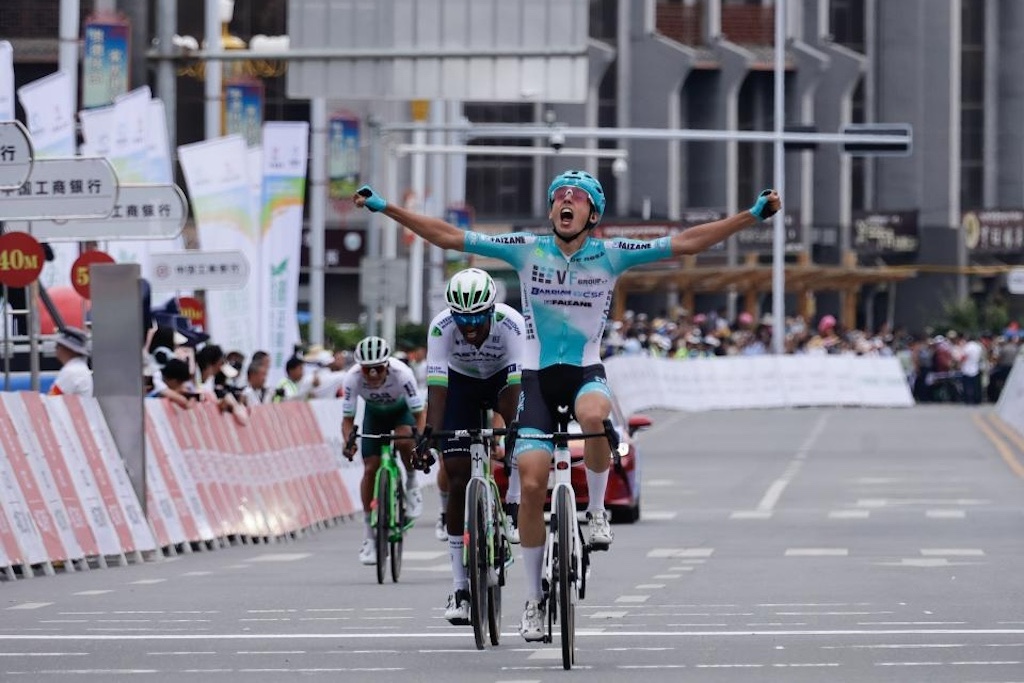 VF Group Bardiani Tarozzi vince la terza tappa del Tour of Qinghai Lake