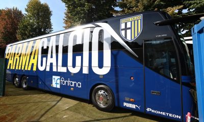 Il nuovo pullman targato Parma Calcio dellAgenzia Viaggi Fontana