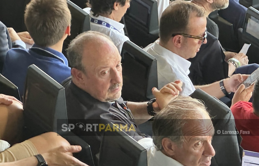 lallenatore Rafa Benitez allo stadio Tardini per Parma Milan Serie A 2024 2025