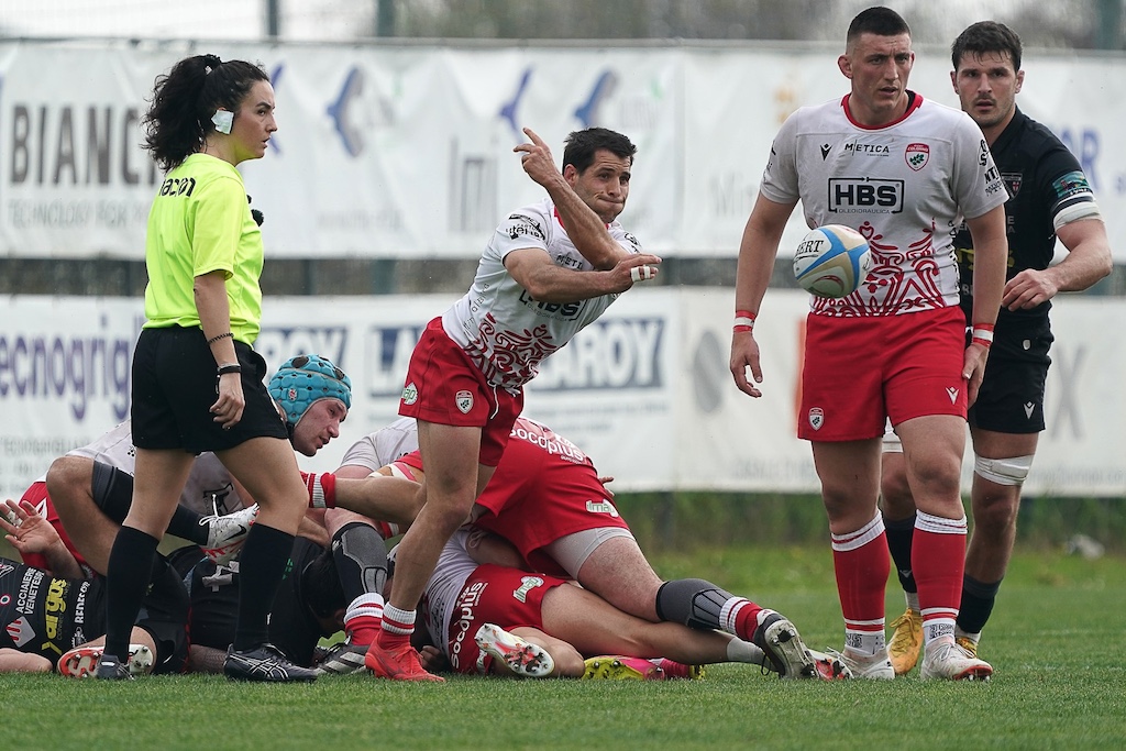 un momento del match fra Rugby Colorno e Petrarca Rugby