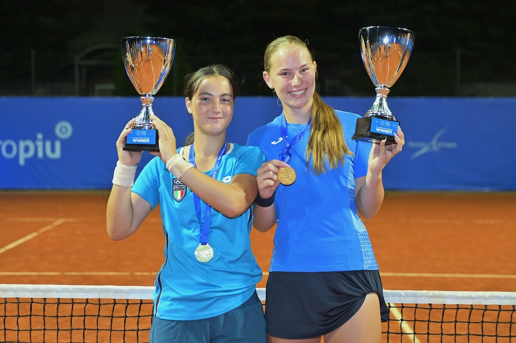 Fabiola Marino e Carla Giambelli ai Campionati Europei di Tennis U16 a Parma ph. credit Adelchi Fioriti FITP