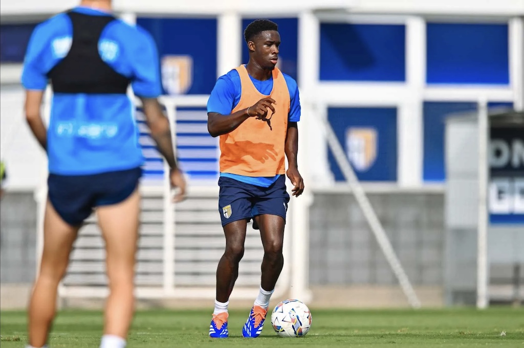 Mandela Keita in allenamento con il Parma Calcio 1913