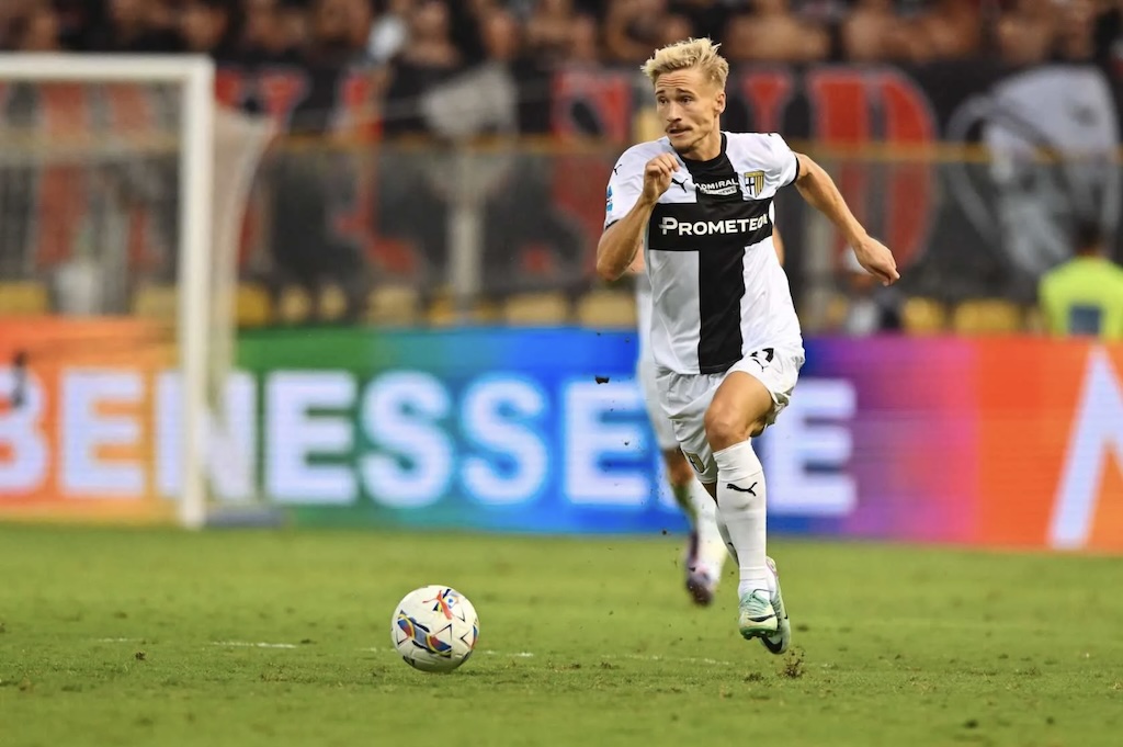 Pontus Almqvist in Parma Milan 2 1 3a giornata Serie A 2024 2025