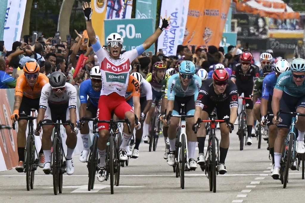 VF Group Bardiani CSF Faizane alla seconda tappa del Tour de Langkawi