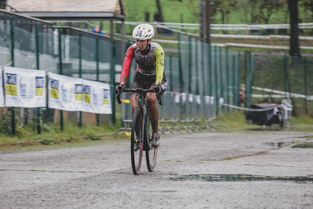 Marta Zanga Team Beltrami in azione nel ciclocross