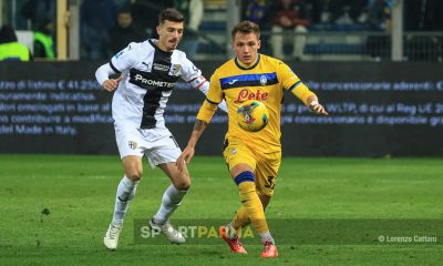 Parma Atalanta 1 3 13a giornata Serie A 2024 2025 Enrico Delprato segue Mateo Retegui