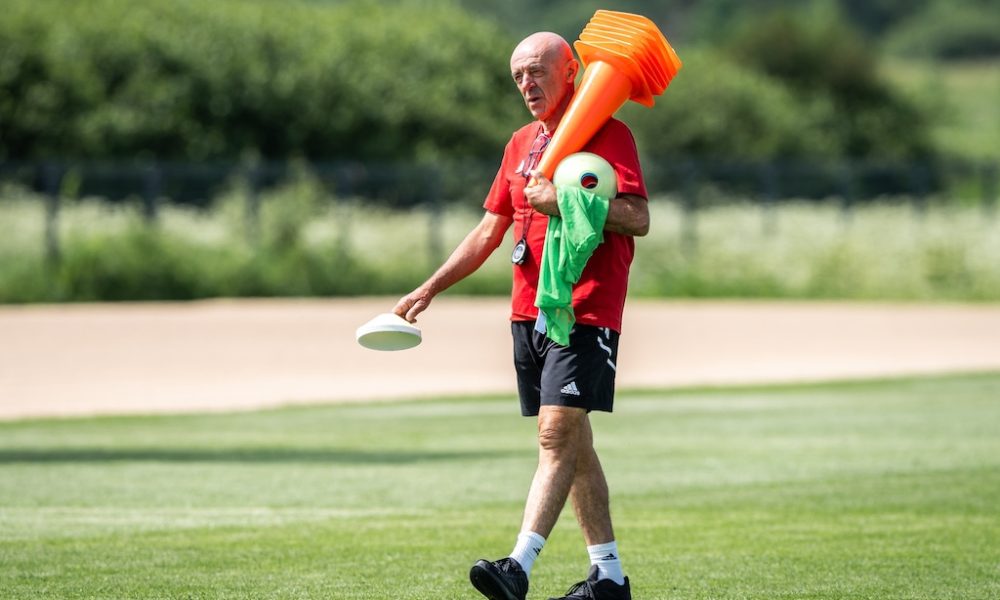 Vincenzo Pincolini preparatore atletico della nazionale della Lettonia Foto Futbols Latvijas Futbola federacijas