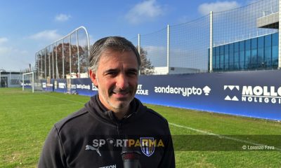 lallenatore Fabio Pecchia Parma Calcio in conferenza allaperto al centro sportivo di Collecchio il 30 novembre 2024