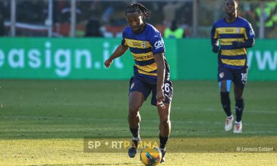 Parma Monza 2 1 18a giornata Serie A 2024 2025 Qoyo Coulibaly palla al piede