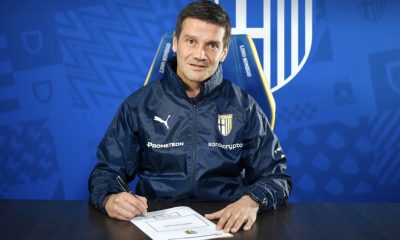 Cristian Chivu firma il contratto come nuovo allenatore del Parma