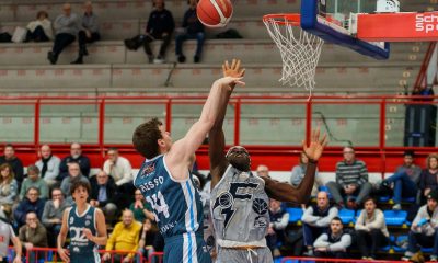 Levi Guimdo Valdo in Foppiani Fulgor Fidenza AZ Robur Saronno 25a giornata Serie B nazionale basket 2024 2025