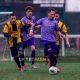 San Secondo Noceto 1 1 22a giornata Prima Categoria gir. A 2024 2025 Luigi Mariniello in conduzione palla inseguito da Alessandro Ravera