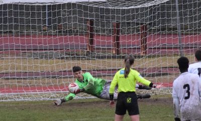 il portiere Rocco Avanzini Salso para al debutto il calcio di rigore a Luca Franchi in Salsomaggiore Gotico Garibaldina 3 1 24a giornata Eccellenza 2024 2025