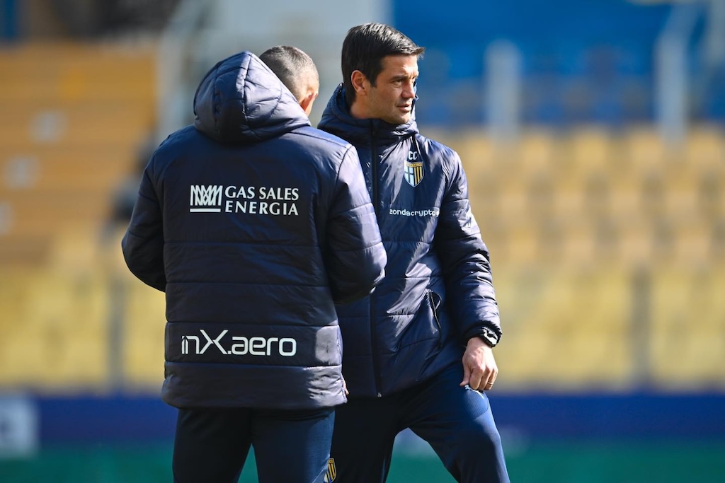 Il debutto di Chivu, 3° allenatore straniero del Parma in A 1 il tecnico del Parma Calcio Cristian Chivu nella rifinitura allo stadio Tardini alla vigilia diel derby col Bologna