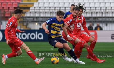 Monza Parma 1 1 29a giornata Serie A 2024 2025 Adrian Bernabe in azione