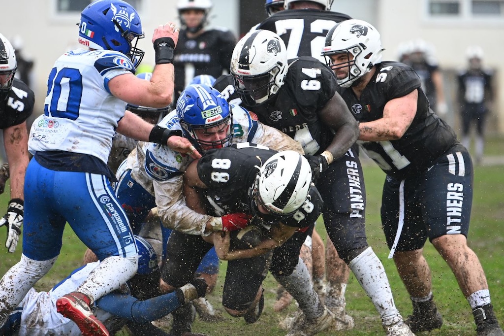 Panthers Parma vs Warriors Bologna 45 6 ph. credits Manuele Pellegrini IFL WEEK 5