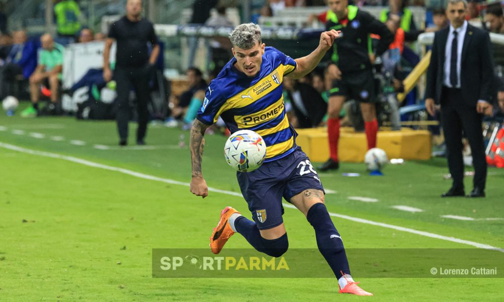 Parma Udinese 2 3 4a giornata Serie A 2024 2025 Valenti Mihaila in azione