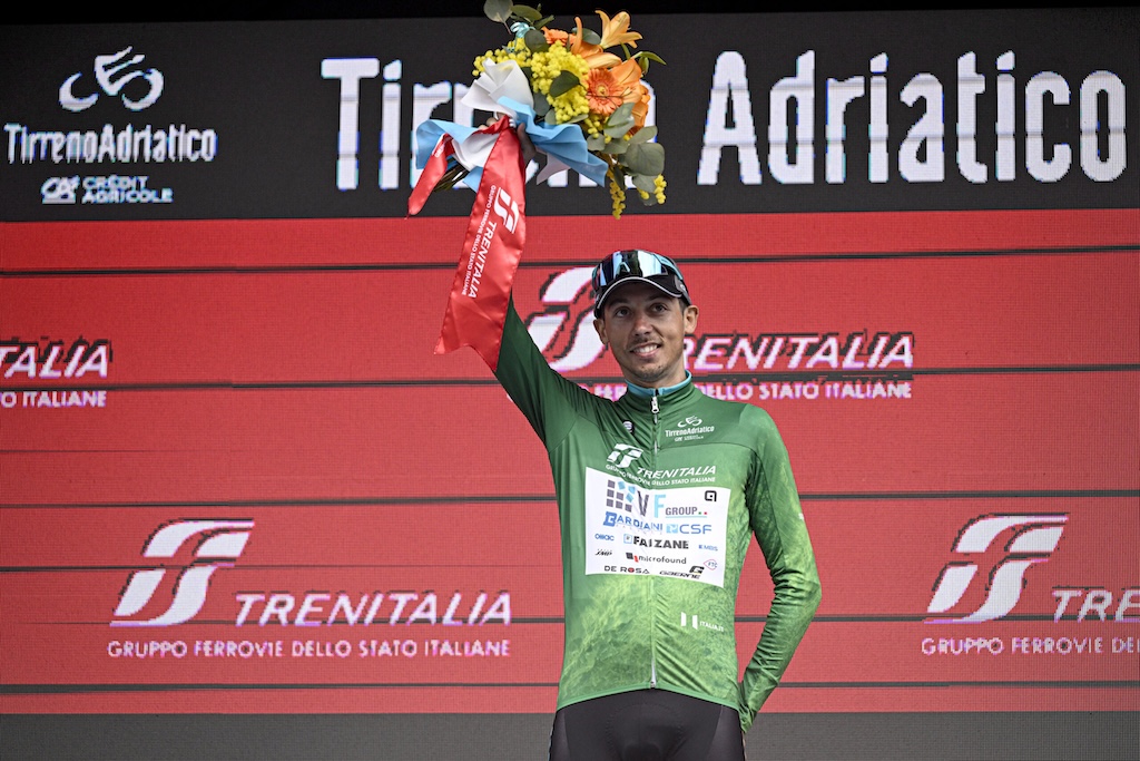 Tirreno Adriatico undici anni dopo la maglia verde torna in casa VF Group Bardiani CSF Faizane con Manuele Tarozzi