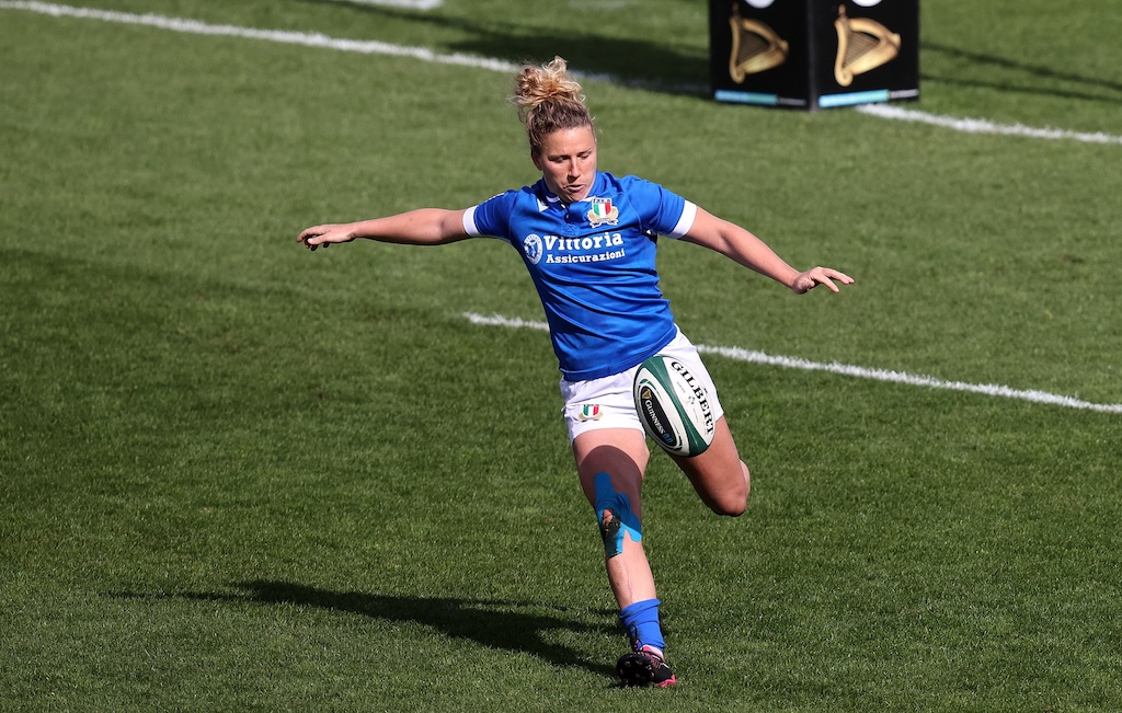 Veronica Madia con la maglia azzurra dellItalrugby femminile