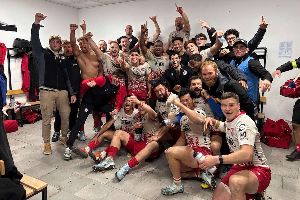 lHBS Rugby Colorno 1975 festeggia la vittoria nel derby del Po a Viadana 22 24 XV giornata 2024 2025 10 10