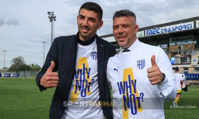 2025 04 19 26a giornata Serie B femminile Parma Genoa 1 0 promozione in serie A femminile il ds del Parma Women Domenico Aurelio e lallenatore Salvatore Colantuono